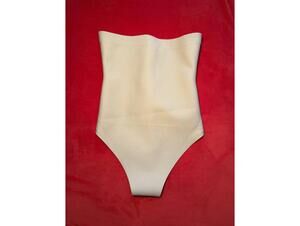 NWOT Skims Body Zoned High-Waisted Thong Color Clay Size Medium
